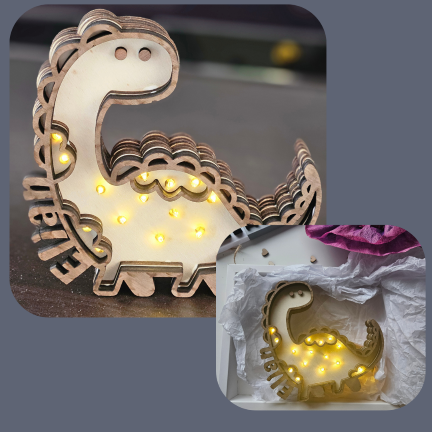 Dino-Lampe mit Namen – personalisiertes Nachtlicht aus Holz