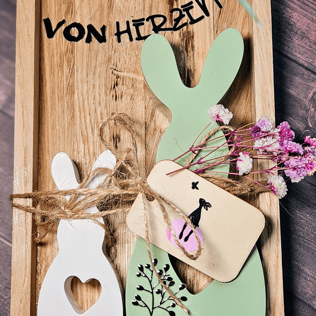 Zauberhaftes Oster-Set – Zwei Hasen mit Herz & Holzgeschenkverpackung